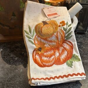 3 Rachel Ashwell The Farmhouse embroidered Pumpkin Tea Towels Hand Towels plaid